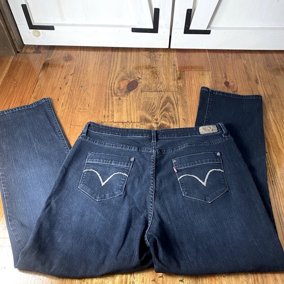 Levi's Denim - Levi’s 512 Straight Jeans
